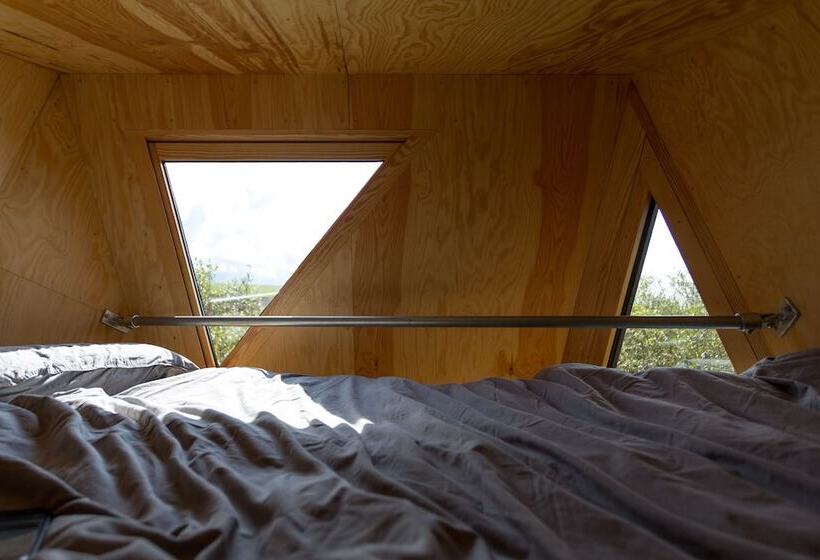 K4 Kudhva Treehouse Cabin With Sea View