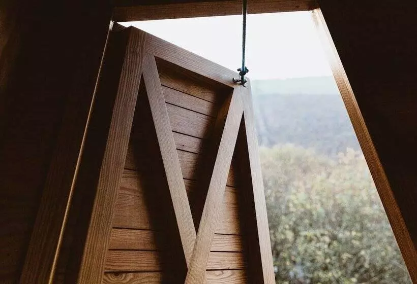 K4 Kudhva Treehouse Cabin With Sea View