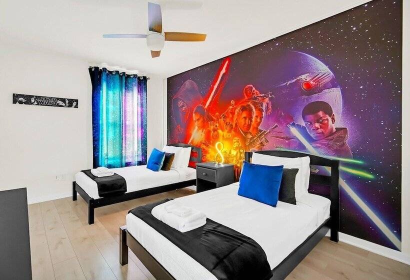 Lake View Getaway: Pool, Game Room, Theming!