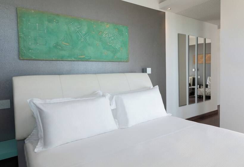 Life Hotel Seaview & Spa