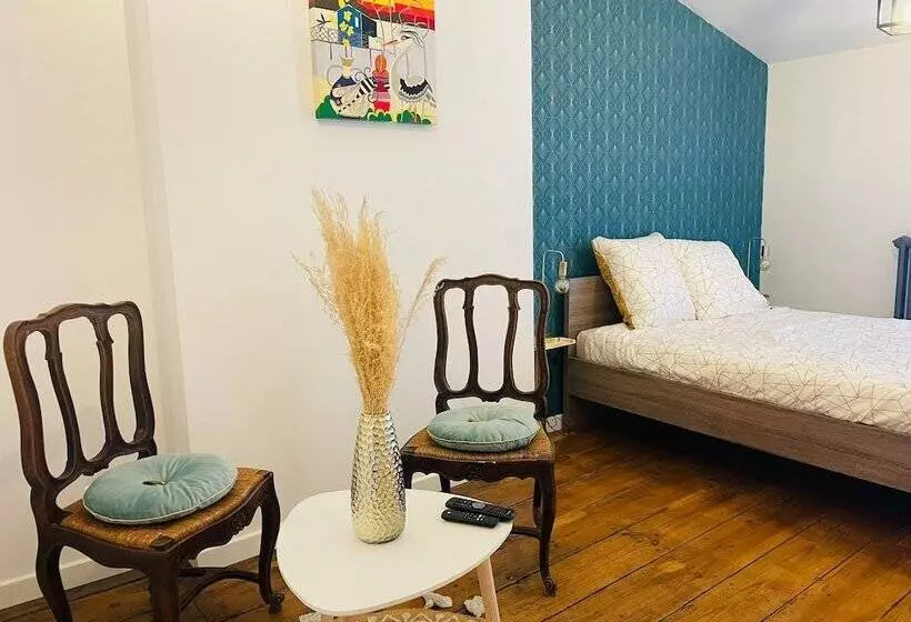 Majatalo 7 Rue Cherche Midi