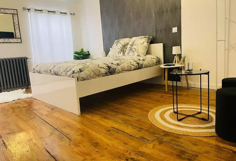 Majatalo 7 Rue Cherche Midi