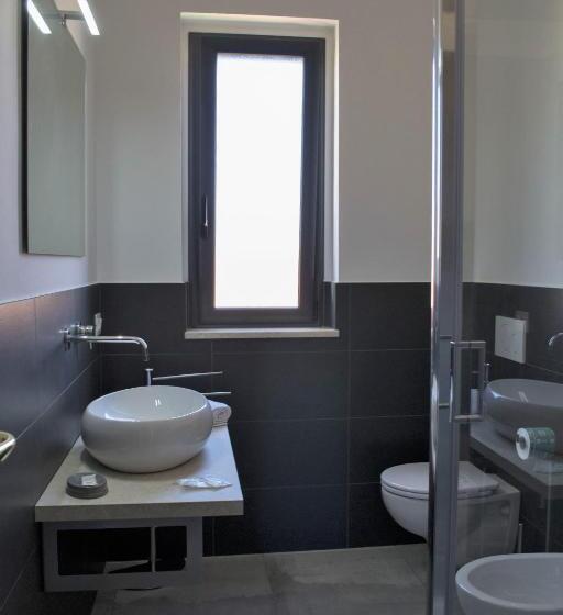 پانسیون Four Winds B&b