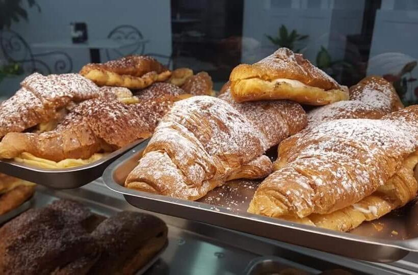 پانسیون Four Winds B&b