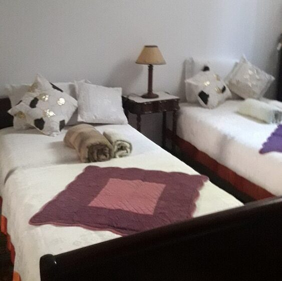 پانسیون Sintra Lousa