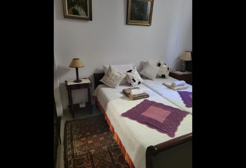 پانسیون Sintra Lousa