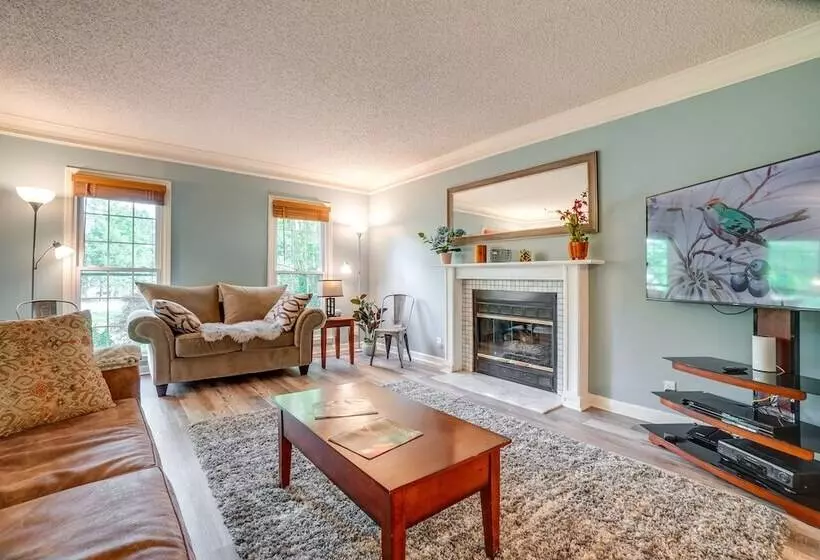 Pet Friendly Franklin Home ~ 21 Mi To Nashville!