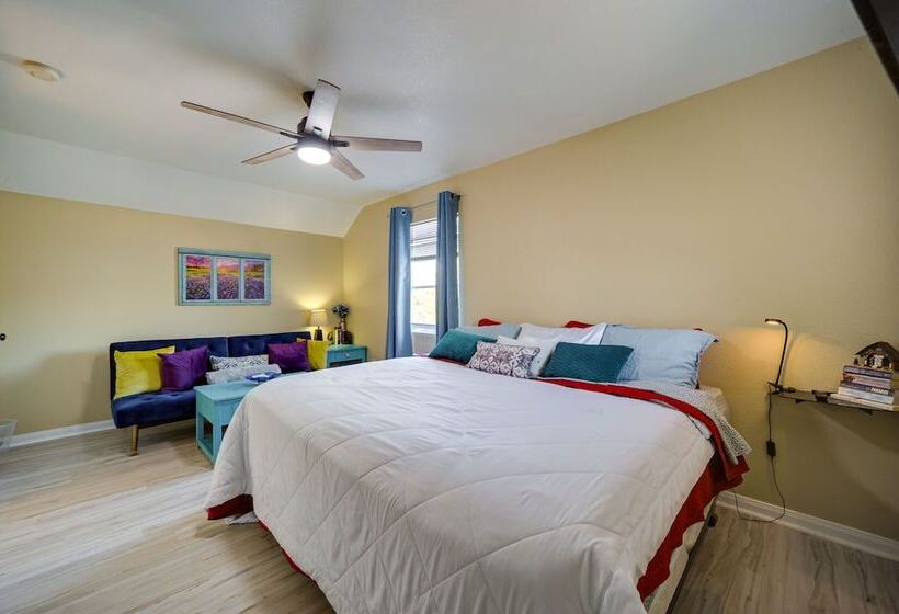 Pet Friendly New Braunfels Home W/ Game Room!