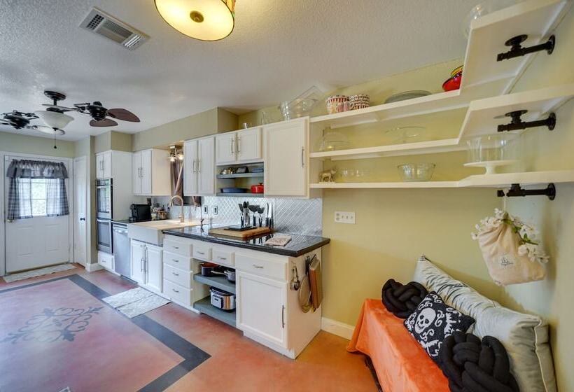 Pet Friendly New Braunfels Home W/ Game Room!