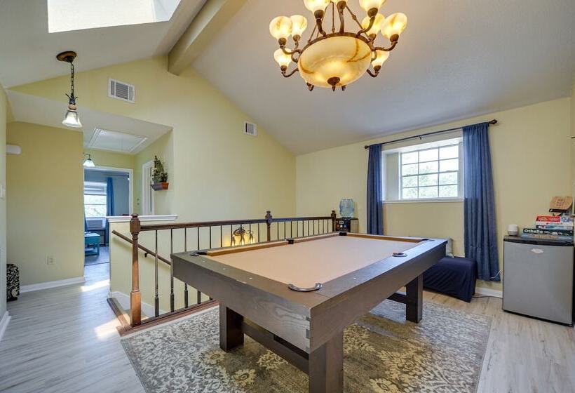 Pet Friendly New Braunfels Home W/ Game Room!