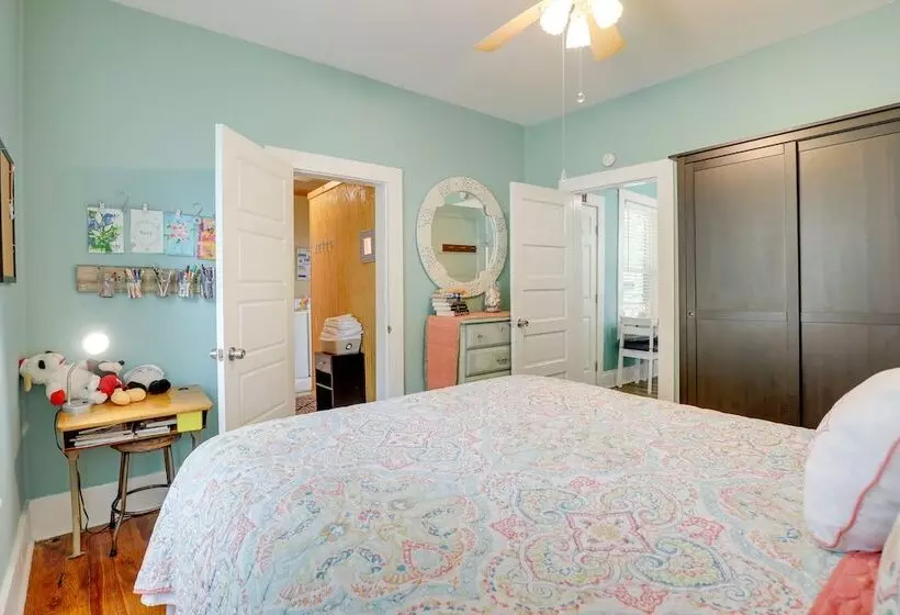 Pet Friendly St Augustine Home: Steps To Downtown!