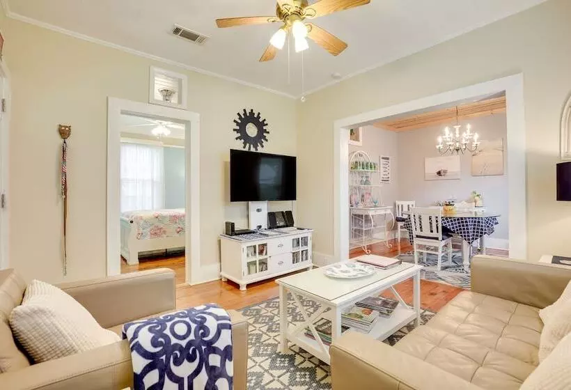 Pet Friendly St Augustine Home: Steps To Downtown!