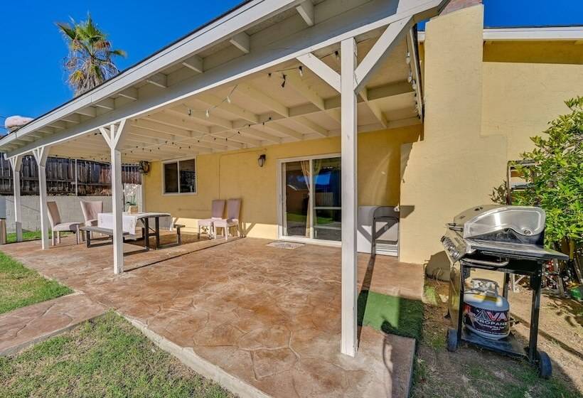 Spring Valley Family Home: 13 Mi To San Diego!