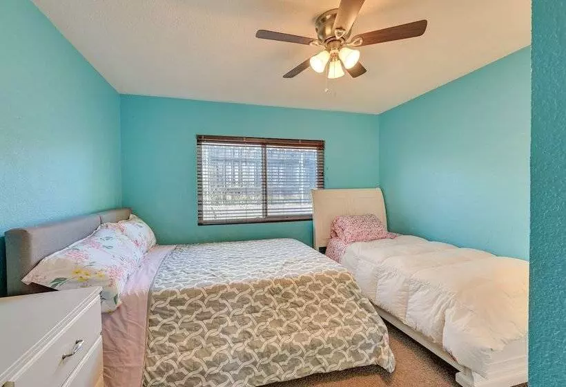 Spring Valley Family Home: 13 Mi To San Diego!