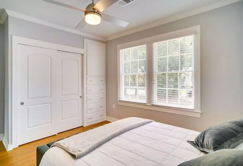 Relaxing Baton Rouge Retreat With Patio!