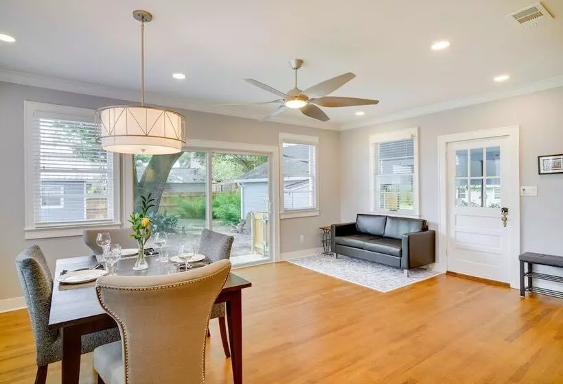 Relaxing Baton Rouge Retreat With Patio!