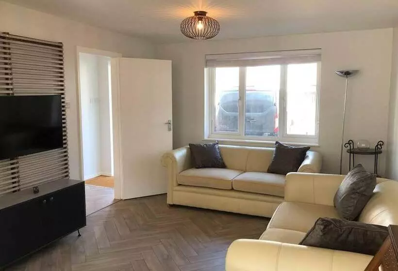 Residenssi Luxury House In Camber Sand, Beach Is 2min Walk !!