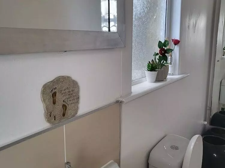 Residenssi Remarkable 1 Bed House The Entire First Floor