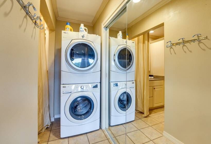 Eagle Rock Gem On Table Rock Lake W/ Decks & Grill