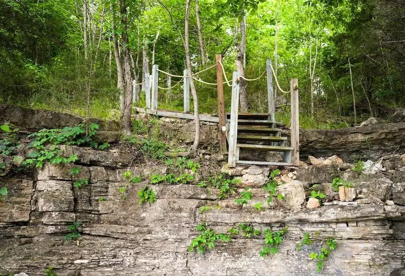 Eagle Rock Gem On Table Rock Lake W/ Decks & Grill