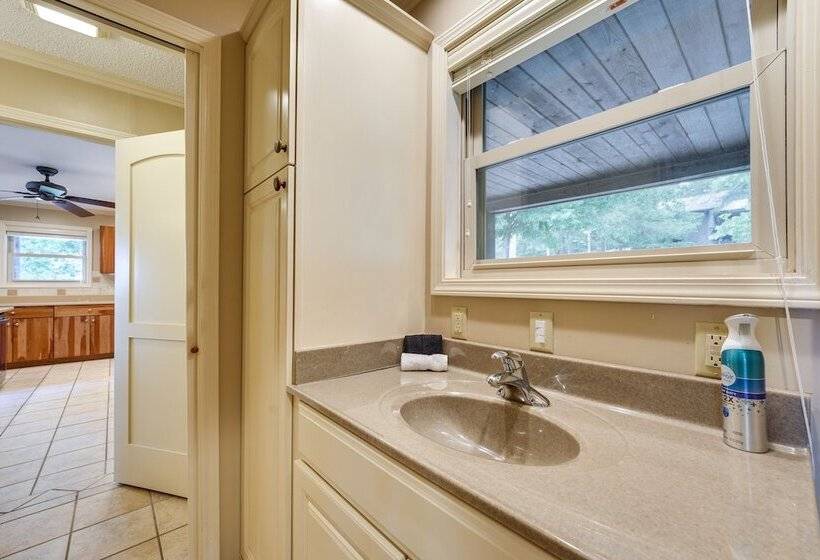 Eagle Rock Gem On Table Rock Lake W/ Decks & Grill