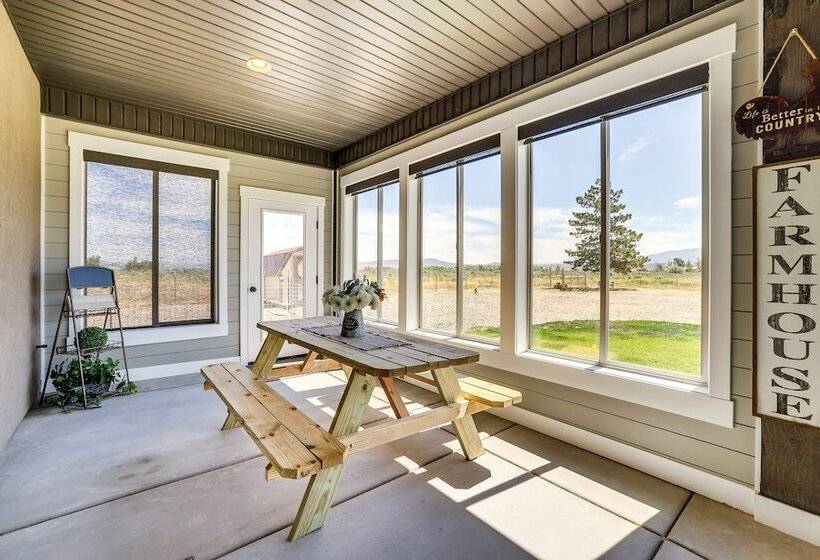 Secluded Home Near Hiking + Downtown Cedar City!