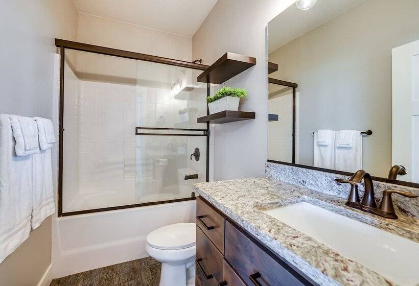 Secluded Home Near Hiking + Downtown Cedar City!