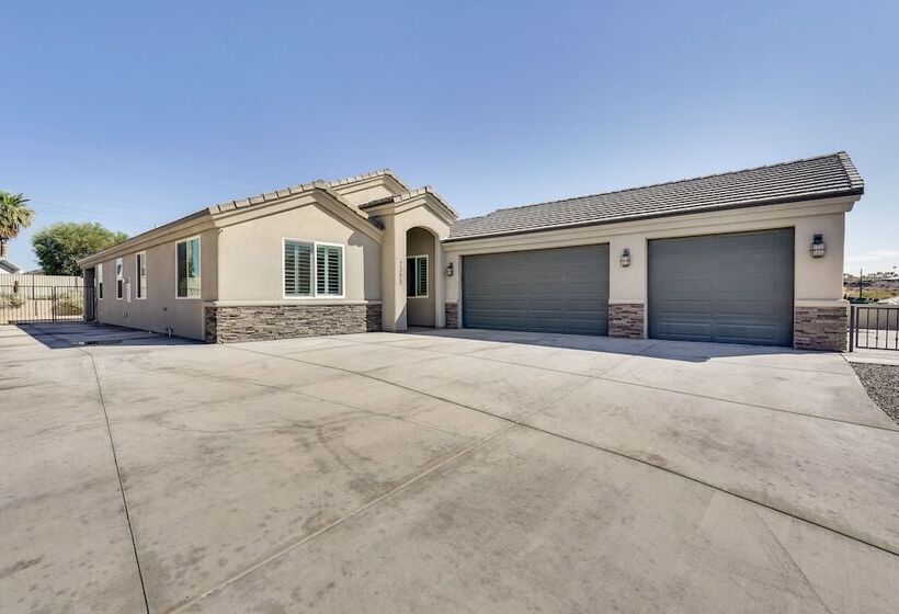 Sun Kissed Lake Havasu City Oasis W/ Private Pool