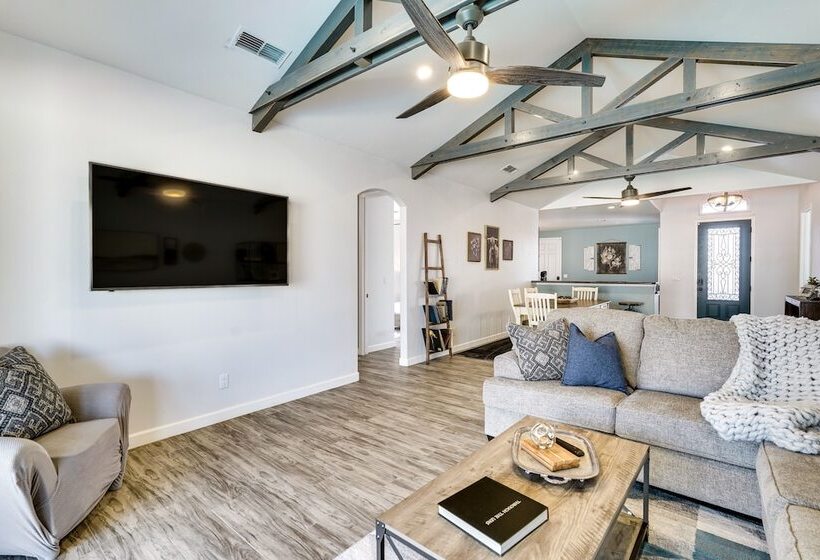 Sun Kissed Lake Havasu City Oasis W/ Private Pool