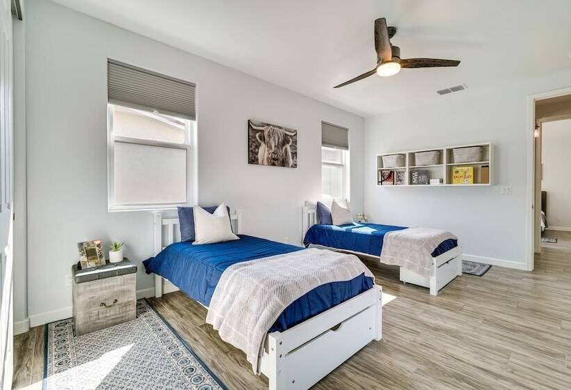 Sun Kissed Lake Havasu City Oasis W/ Private Pool