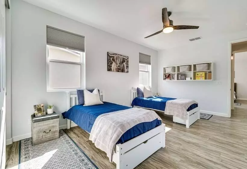 Sun Kissed Lake Havasu City Oasis W/ Private Pool