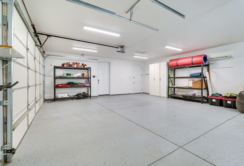 Sun Kissed Lake Havasu City Oasis W/ Private Pool