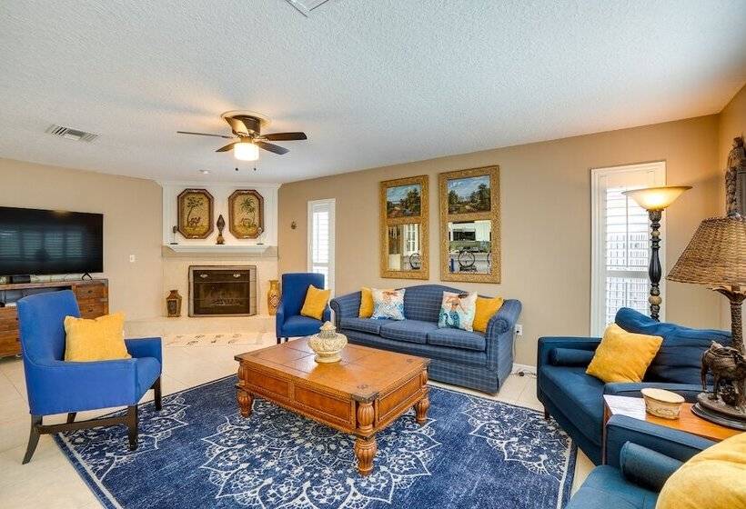Near Busch Gardens: Sunny Florida Retreat W/ Pool!