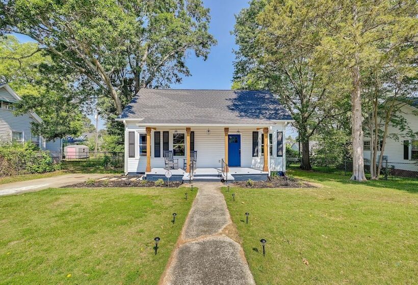 Updated Greenville Home W/ Backyard!