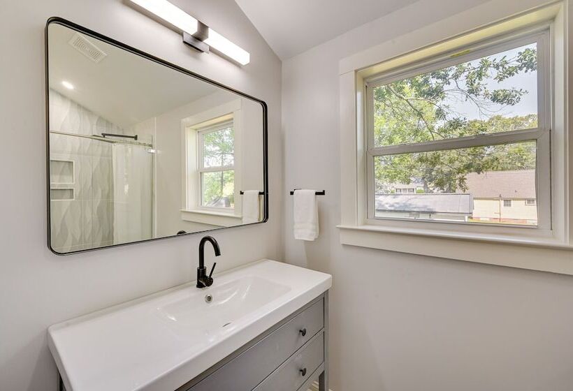 Updated Greenville Home W/ Backyard!