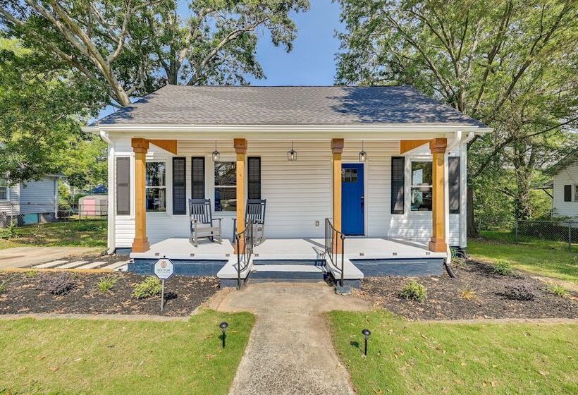 Updated Greenville Home W/ Backyard!