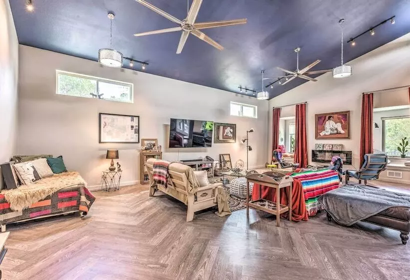 Casa Patron Home <10 Mi To Hiking & Casinos