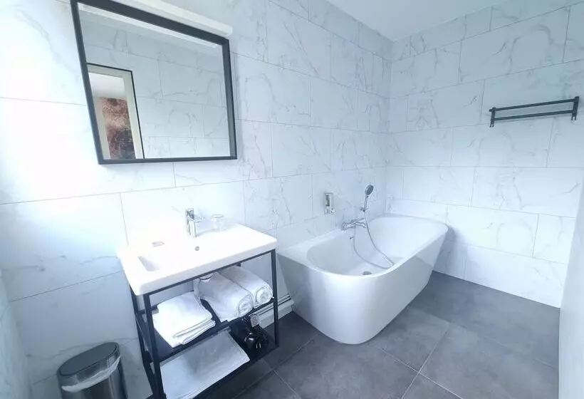 ホテル Hôtel Le Prieuré