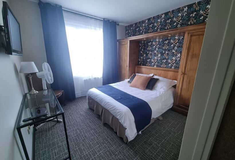 Отель Hôtel Le Prieuré