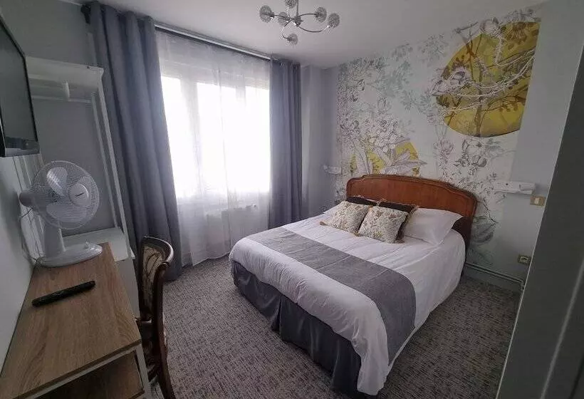 ホテル Hôtel Le Prieuré