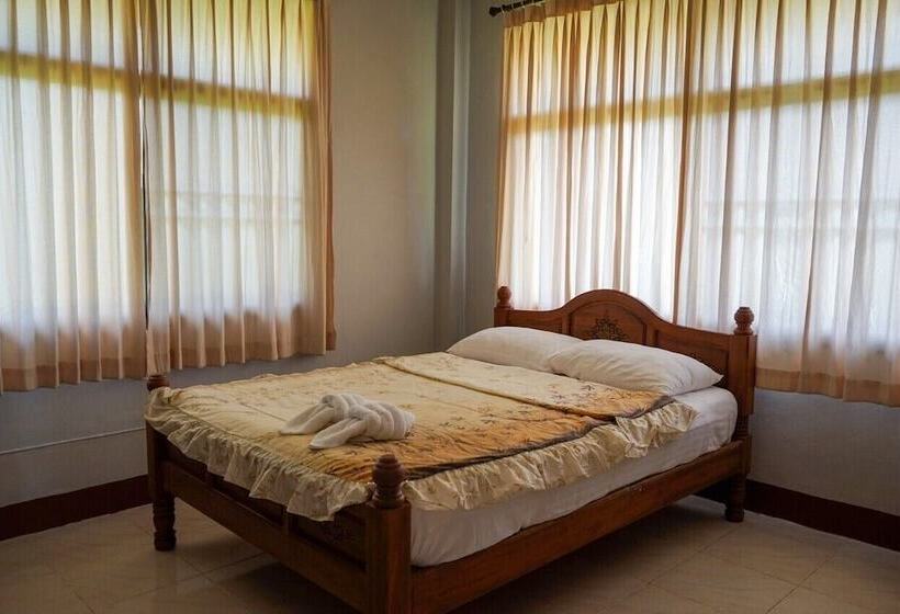 Hotelli Nan Aob Khao Resort