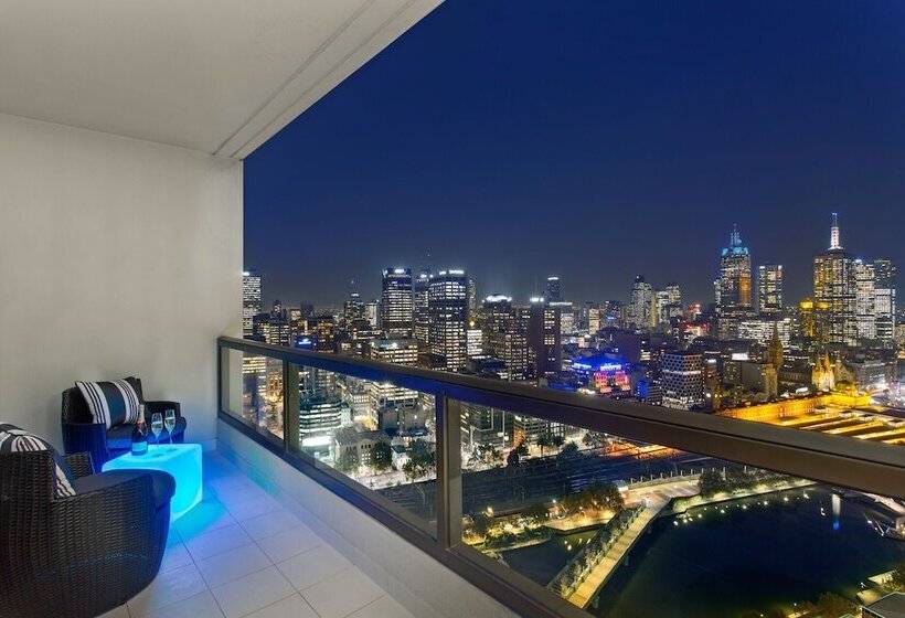 호텔 Platinum Apartments At Freshwater