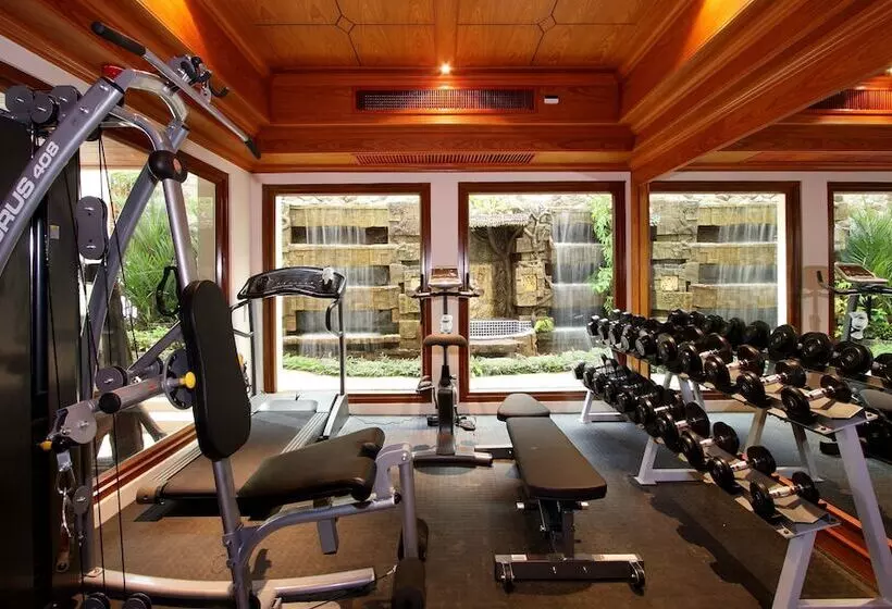 ホテル Reuan Thai Villa