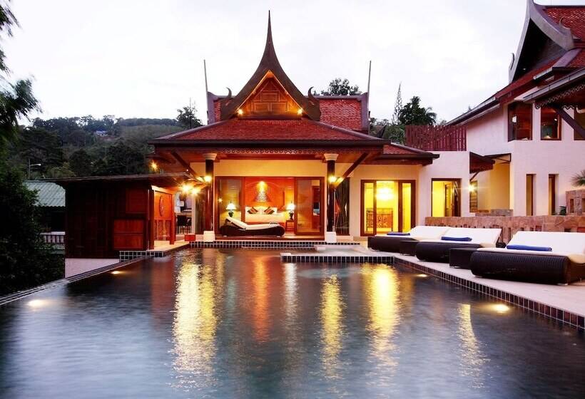 호텔 Reuan Thai Villa
