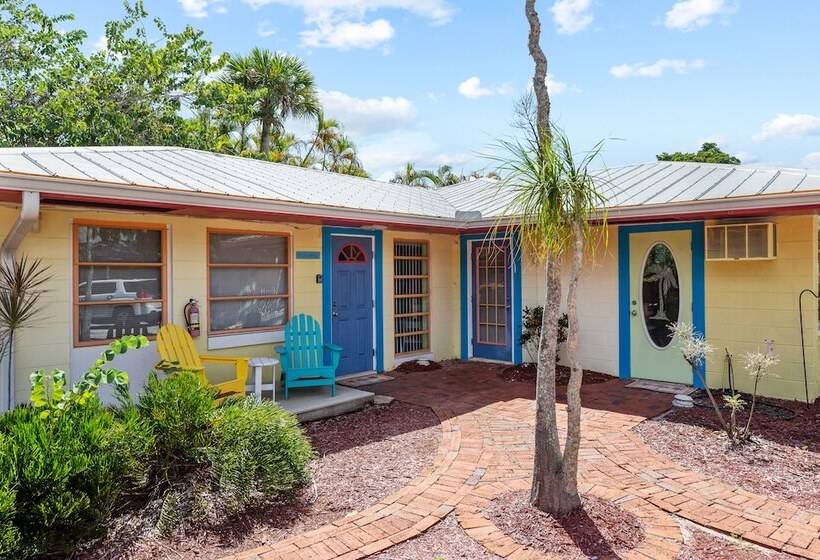 호텔 The Palmview And Sandpiper Inns