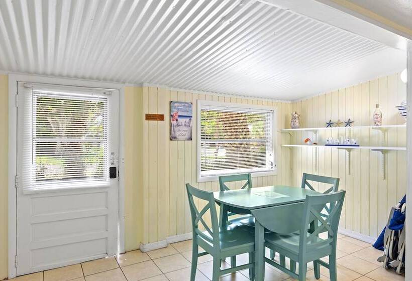 호텔 The Palmview And Sandpiper Inns