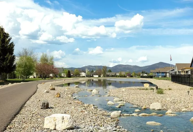 ホテル The Suites At Prairie Falls