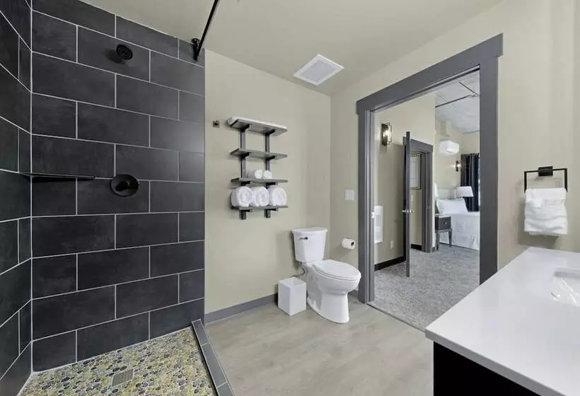 ホテル The Suites At Prairie Falls