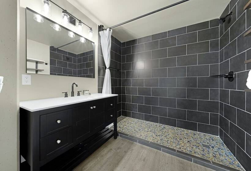 酒店 The Suites At Prairie Falls