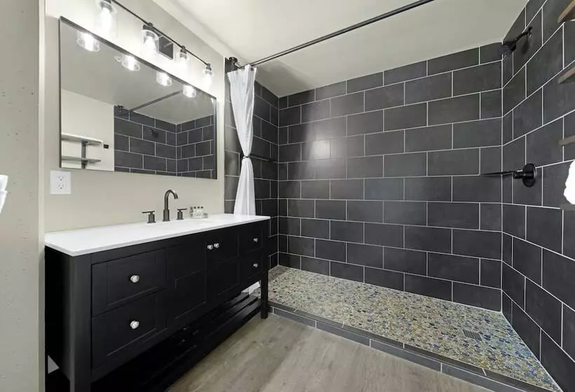 ホテル The Suites At Prairie Falls